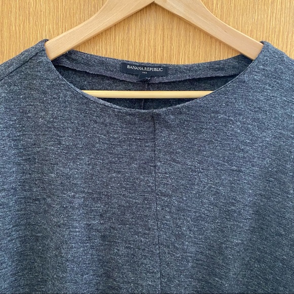 BANANA REPUBLIC • Charcoal Gray Long Sleeve Top with Sleeve Detail - Size S - Picture 4 of 11